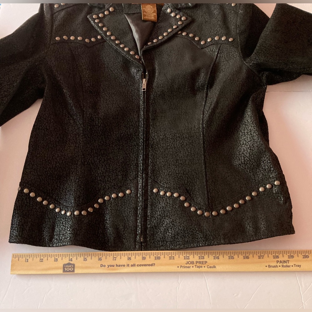 Walls Ranch Vintage womens SZ L Black leather Western style jacket stud accents - Picture 10 of 15